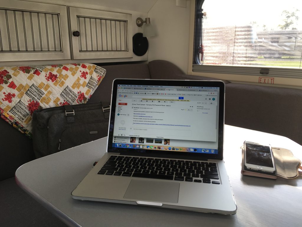 When raised up, the table provides the perfect spot for blogging -- and other such things.